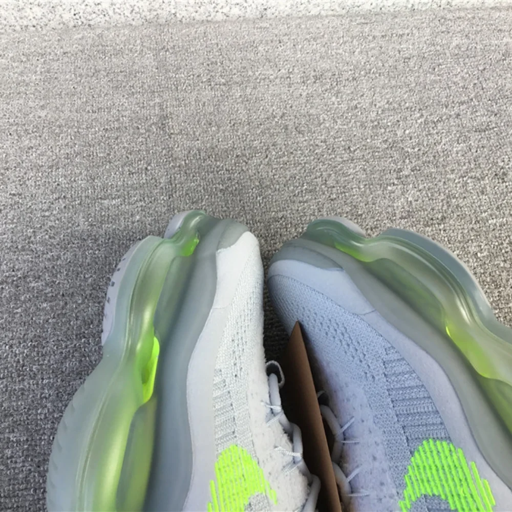 Women's Nike Air Max Flyknit scorpion - Picture 11 of 13